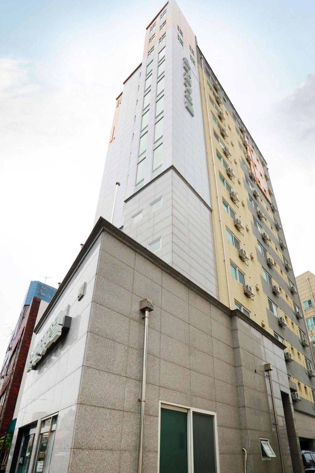 Olle Tourist Hotel Чеджудо Экстерьер фото